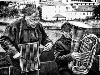 25802379213_0bd91f082d_n